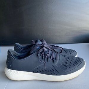 CROCS Men's Black and White Shoes